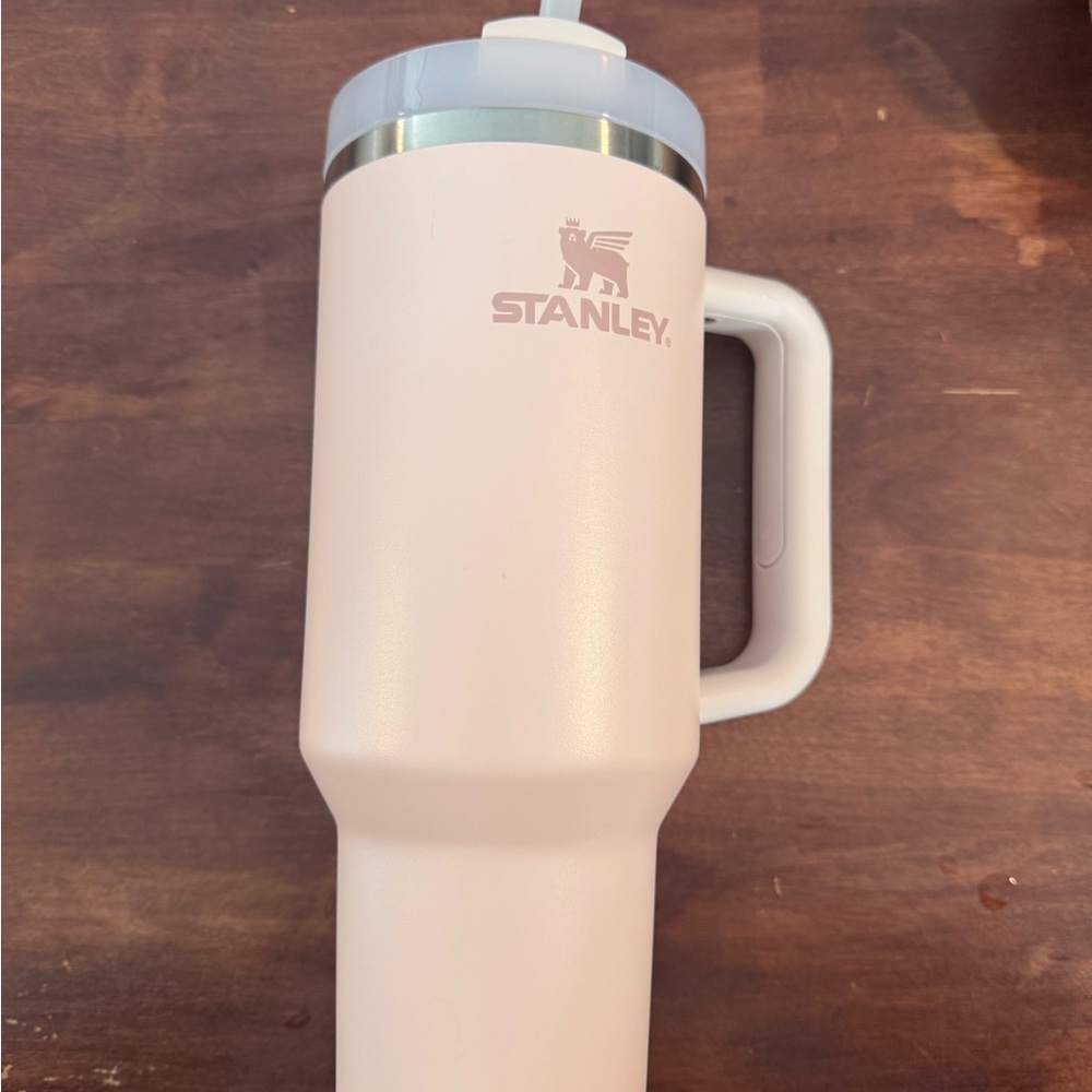 Stanley Soft Pink Travel Mug with Handle